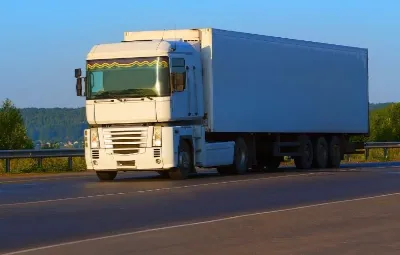 Adana ile Ümraniye Arası Öğrenci Eşyası Taşıma